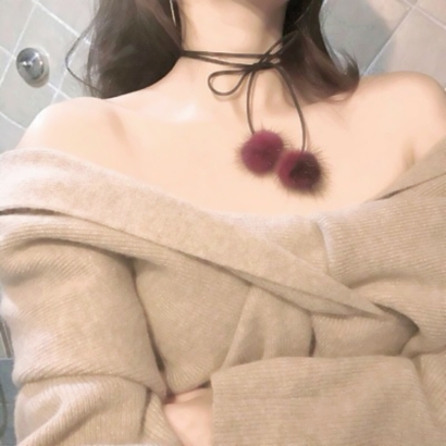 谁懂!锁骨露肩膀女生头像小众又高级 女生头像 第4张 谁懂!锁骨露肩膀女生头像小众又高级 女生头像 第4张