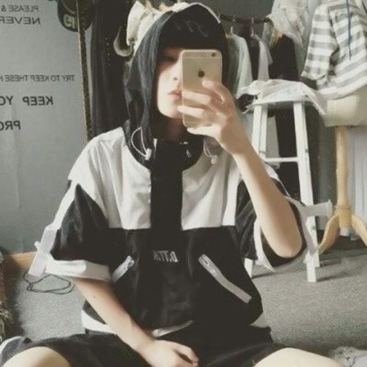 好看男生头像酷酷的帅帅的氛围感真人 男生头像 第1张
