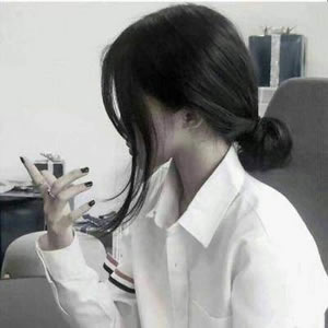 高冷女生专属个性头像:厌世风 / 禁欲系 / 酷飒风,每款都戳心 女生头像 第13张 高冷女生专属个性头像:厌世风 / 禁欲系 / 酷飒风,每款都戳心 女生头像 第13张