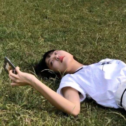 小众治愈闺蜜头像两张配对 一左一右闺蜜图 情侣头像 第21张 小众治愈闺蜜头像两张配对 一左一右闺蜜图 情侣头像 第21张