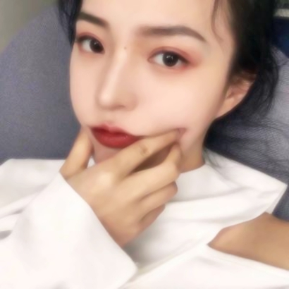 2026火爆微信头像女潮流真人 小众高级真人 女生头像 第19张 2026火爆微信头像女潮流真人 小众高级真人 女生头像 第19张
