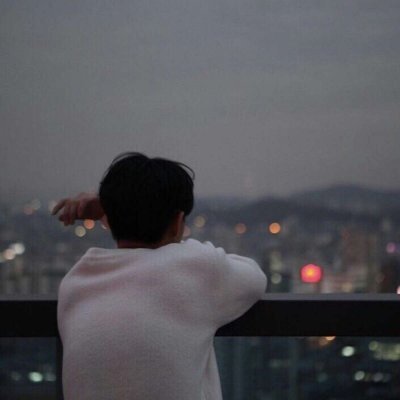 温柔治愈系男生夕阳氛围感头像合集 男生头像 第6张