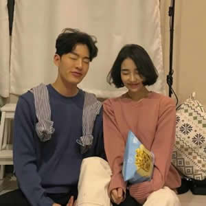 唯美清新风微信情侣头像大全 温柔小众不撞款 情侣头像 第9张 唯美清新风微信情侣头像大全 温柔小众不撞款 情侣头像 第9张
