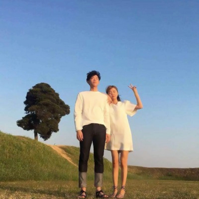 高颜值时尚唯美情侣头像两张一对合集，赶紧和对象换上 情侣头像 第1张