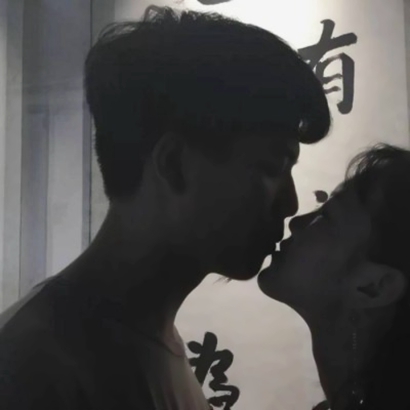 一对分开情侣头像合起来合成完整一张图 情侣头像 第1张 一对分开情侣头像合起来合成完整一张图 情侣头像 第1张