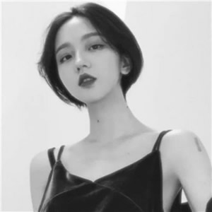 御姐风黑白女生头像 高冷气场尽显女神范 女生头像 第4张 御姐风黑白女生头像 高冷气场尽显女神范 女生头像 第4张
