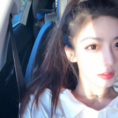 真人女生头像图片合集 温柔治愈高级感真人女生 女生头像 第26张 真人女生头像图片合集 温柔治愈高级感真人女生 女生头像 第26张