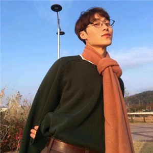 男生头像正脸帅气阳光 干净治愈男生 男生头像 第5张