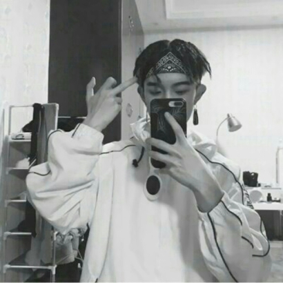 拿手机自拍手机控的男生头像合集 男生头像 第1张