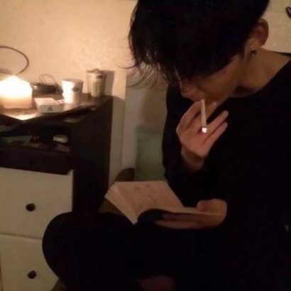 qq超酷男生头像 高清无水印 小众帅气 男生头像 第2张