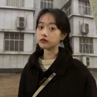 自信爱笑的女生头像｜阳光开朗治愈系女生 女生头像 第10张