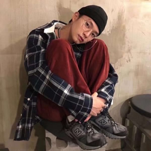 小众不撞款qq超拽男生头像 酷帅男生 男生头像 第14张