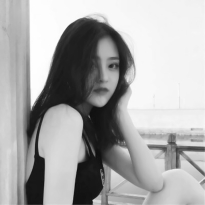 微信黑白头像图片女孩 女生头像 第10张