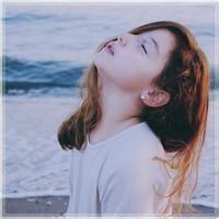 海边女生头像清新氛围感 干净治愈海边女 女生头像 第8张 海边女生头像清新氛围感 干净治愈海边女 女生头像 第8张