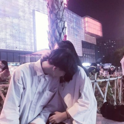 小众不露脸情侣头像两张一对 高级感不撞款真人情头 情侣头像 第16张 小众不露脸情侣头像两张一对 高级感不撞款真人情头 情侣头像 第16张