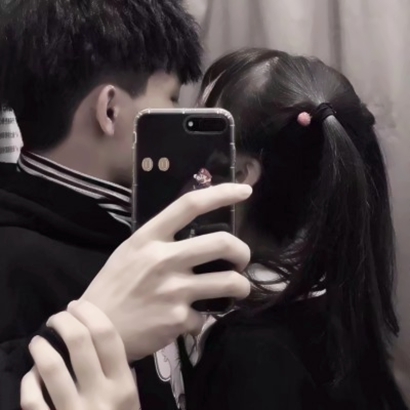 情侣头像真人一左一右系列合集 情侣头像 第23张 情侣头像真人一左一右系列合集 情侣头像 第23张