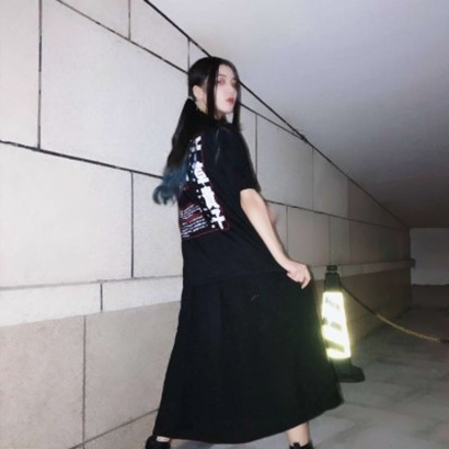黑色霸气女生头像|高冷拽姐暗黑系女生 女生头像 第21张 黑色霸气女生头像|高冷拽姐暗黑系女生 女生头像 第21张