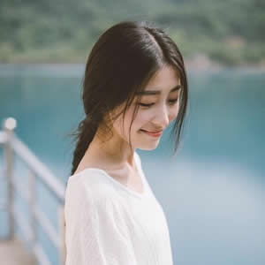 小清新气质女生微信头像|干净治愈唯美女生 女生头像 第12张 小清新气质女生微信头像|干净治愈唯美女生 女生头像 第12张