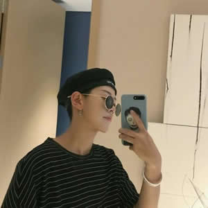 氛围感时尚男生头像图片合集 男生头像 第2张