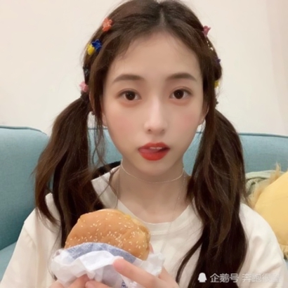 自信爱笑的女生头像｜阳光开朗治愈系女生 女生头像 第8张