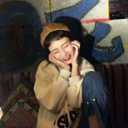 自信爱笑的女生头像｜阳光开朗治愈系女生 女生头像 第6张