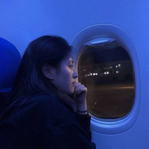 蓝色高冷女生头像 小众氛围感女 女生头像 第6张 蓝色高冷女生头像 小众氛围感女 女生头像 第6张