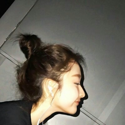 黑色霸气女生头像|高冷拽姐暗黑系女生 女生头像 第27张 黑色霸气女生头像|高冷拽姐暗黑系女生 女生头像 第27张