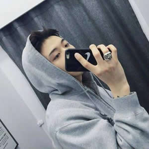 qq头像男神手机控霸气自拍合集 男生头像 第5张