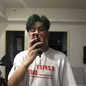 qq头像男神手机控霸气自拍合集 男生头像 第7张