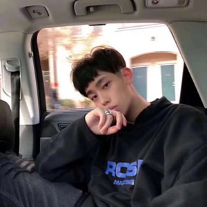 小众不撞款qq超拽男生头像 酷帅男生 男生头像 第5张