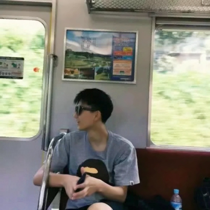 真人潮流情侣头像两张一对合集 情侣头像 第14张 真人潮流情侣头像两张一对合集 情侣头像 第14张