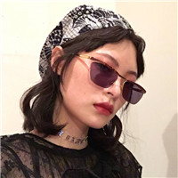 带墨镜女生头像霸气范合集 女生头像 第17张 带墨镜女生头像霸气范合集 女生头像 第17张