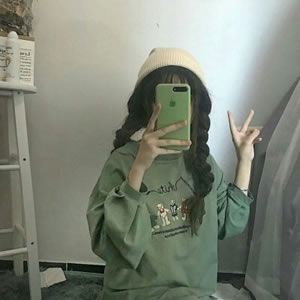 手机控头像女生霸气,各种姿势拿手机自拍 女生头像 第6张 手机控头像女生霸气,各种姿势拿手机自拍 女生头像 第6张