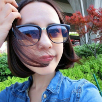 女生超拽戴眼镜头像|高冷酷飒氛围感女生 女生头像 第5张 女生超拽戴眼镜头像|高冷酷飒氛围感女生 女生头像 第5张