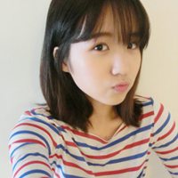 qq头像女生穿条纹衣服 个性条纹穿搭女生 女生头像 第14张 qq头像女生穿条纹衣服 个性条纹穿搭女生 女生头像 第14张