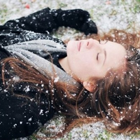 下雪天女生头像唯美|氛围感冬日雪景女生头像合集 女生头像 第11张 下雪天女生头像唯美|氛围感冬日雪景女生头像合集 女生头像 第11张