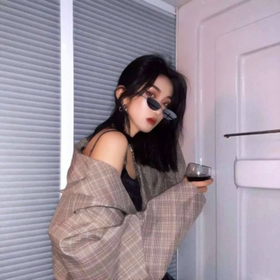 冷淡拽酷腹黑真人女生头像 女生头像 第23张 冷淡拽酷腹黑真人女生头像 女生头像 第23张