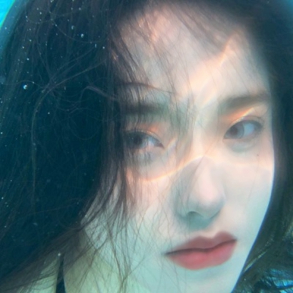 唯美水中女生头像 仙气氛围感水下女生 女生头像 第6张 唯美水中女生头像 仙气氛围感水下女生 女生头像 第6张