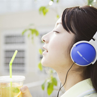 真人头像女生戴耳机|氛围感女生戴耳机 女生头像 第21张 真人头像女生戴耳机|氛围感女生戴耳机 女生头像 第21张