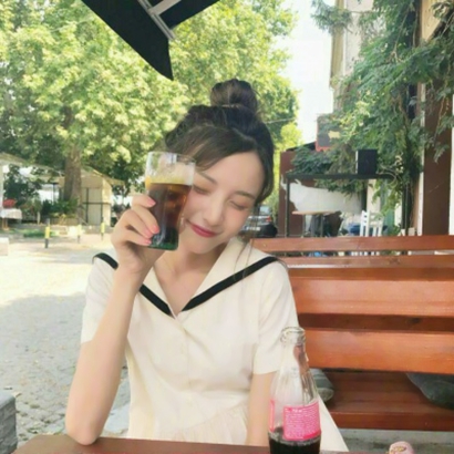 女生闺蜜头像一人一张合集 友情头像 第8张 女生闺蜜头像一人一张合集 友情头像 第8张
