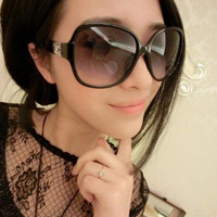 女生超拽戴眼镜头像|高冷酷飒氛围感女生 女生头像 第4张 女生超拽戴眼镜头像|高冷酷飒氛围感女生 女生头像 第4张