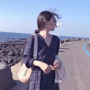 女生真人蓝色海边头像 女生头像 第18张 女生真人蓝色海边头像 女生头像 第18张