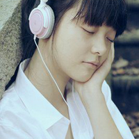 真人头像女生戴耳机|氛围感女生戴耳机 女生头像 第3张 真人头像女生戴耳机|氛围感女生戴耳机 女生头像 第3张