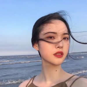 女生真人蓝色海边头像 女生头像 第8张 女生真人蓝色海边头像 女生头像 第8张
