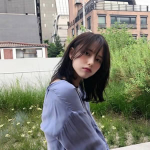 潮流绿色头像女生专用 简约酷感绿色系女 女生头像 第12张 潮流绿色头像女生专用 简约酷感绿色系女 女生头像 第12张