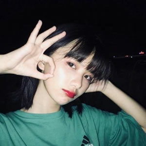 原宿风霸气高冷女生头像 女生头像 第2张