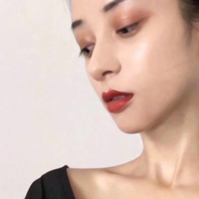 qq头像霸气侧漏女 女生头像 第20张 qq头像霸气侧漏女 女生头像 第20张