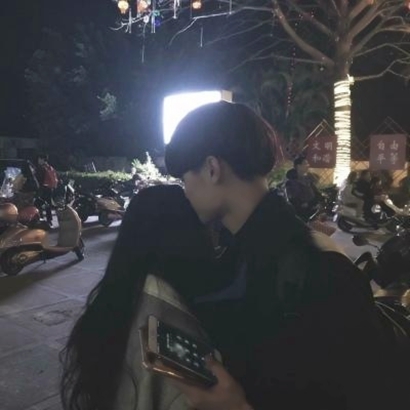 个性头像情侣双人两张一对 情侣头像 第12张 个性头像情侣双人两张一对 情侣头像 第12张