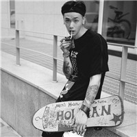 qq头像滑板男生 男生头像 第7张 qq头像滑板男生 男生头像 第7张