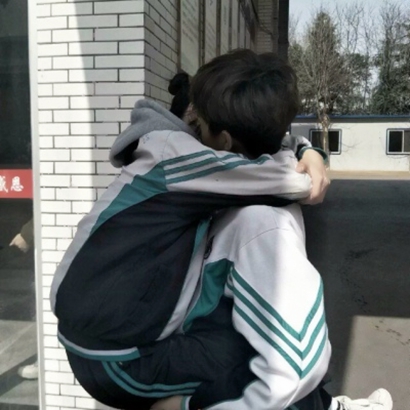 不露脸的双人情侣头像 情侣头像 第3张 不露脸的双人情侣头像 情侣头像 第3张